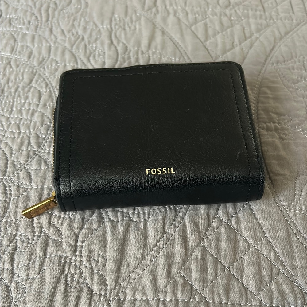 Fossil Black Key Card Holder Sleek Design